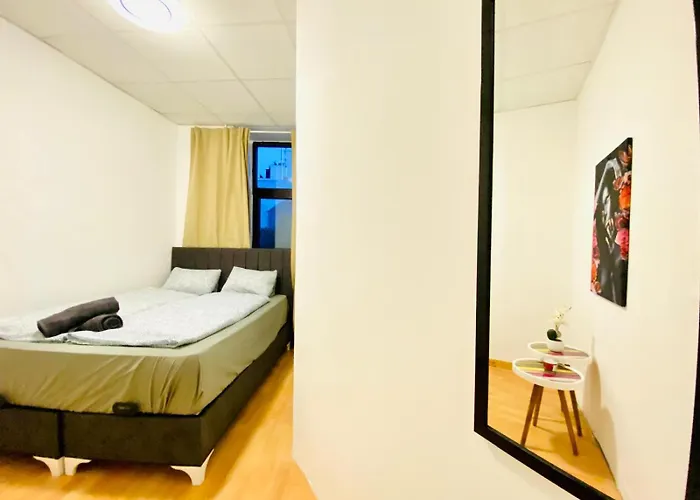 Affordable 3bedroom In Quiet Neighborhood Bécs